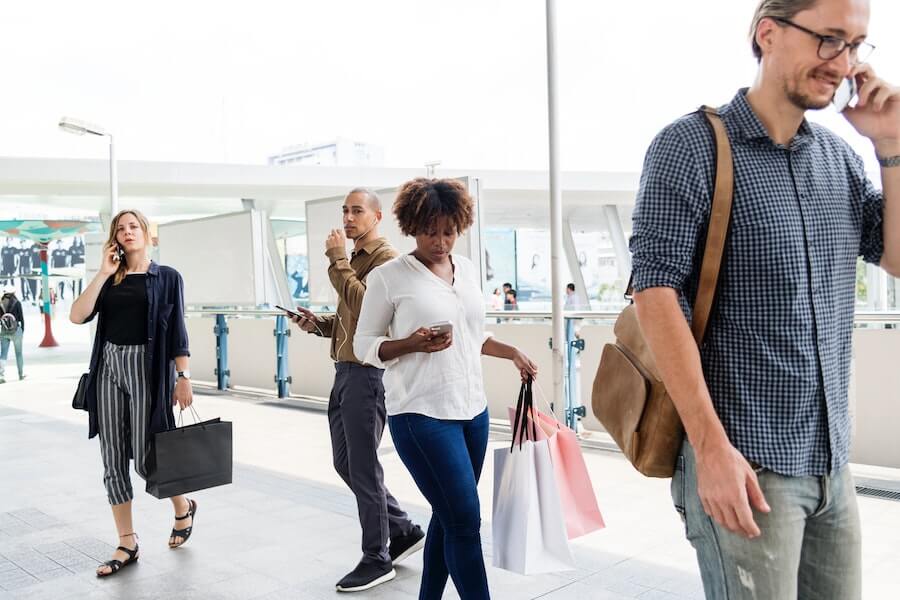 découvrez comment la psychologie du consommateur influence les stratégies marketing. apprenez à comprendre les comportements d'achat, les motivations des clients et les tendances du marché pour optimiser vos campagnes et améliorer l'expérience client.