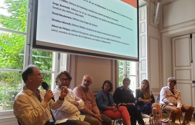 découvrez l'importance de l'indépendance éditoriale dans le monde des médias. explorez comment elle garantit une information fiable, objective et libre de toute influence externe, renforçant la confiance des lecteurs et la crédibilité des publications.