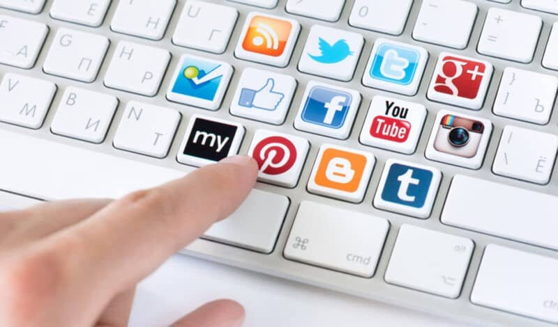 découvrez comment les influenceurs au maroc maximisent leurs revenus grâce à des stratégies innovantes. apprenez les meilleures pratiques, les niches porteurs et les collaborations fructueuses dans le paysage numérique marocain.
