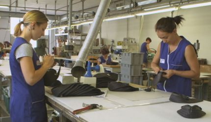 découvrez les préoccupations croissantes des pme éditeurs en europe face aux défis contemporains, à l'évolution du marché et aux enjeux de la digitalisation. analyse des stratégies pour surmonter ces obstacles et assurer la pérennité des entreprises.